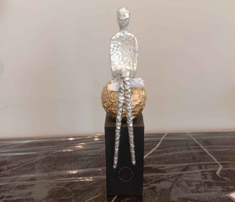 Image 4 for K-RA-52 Showpiece With Metal And Resin