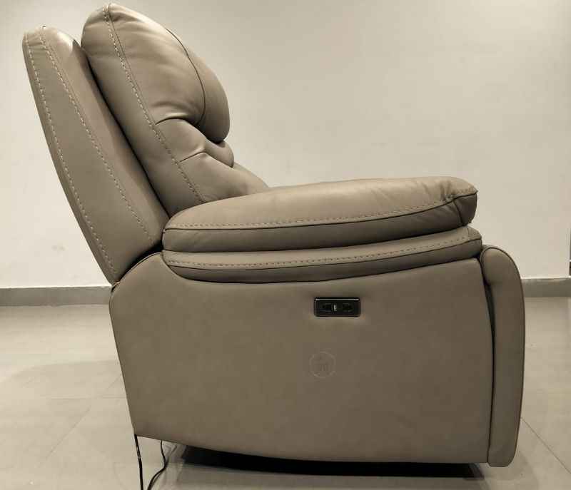Image 4 for 70153 Electric Recliner Single Seater Leather Fabric (CP)