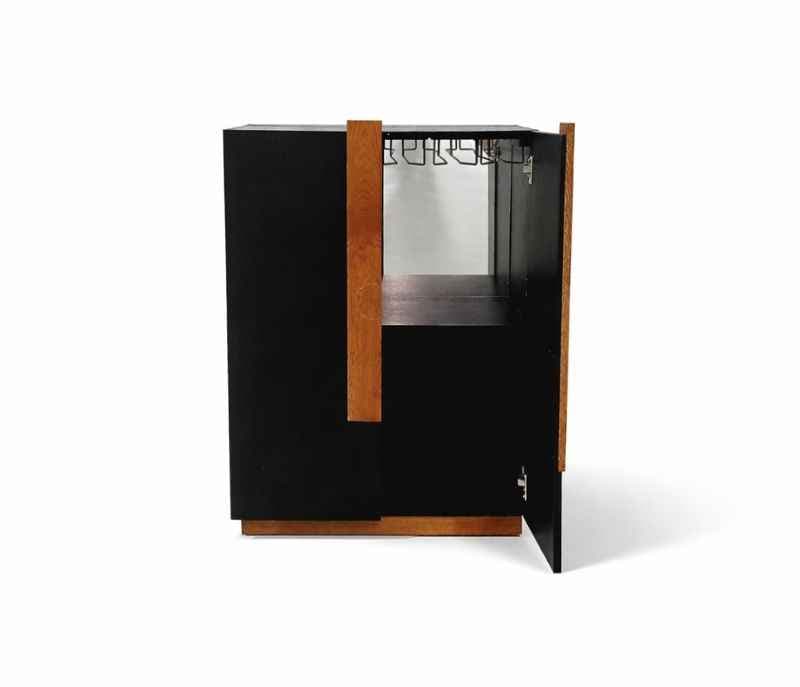 Image 8 for Walker-BC Bar Cabinet (EC OTD)