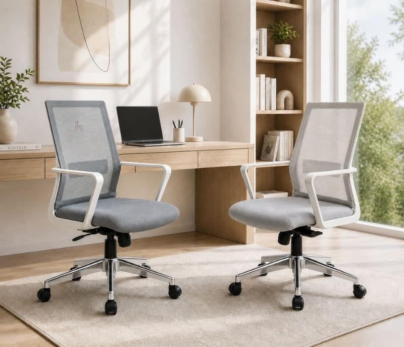 Image 1 for Deluxe White And Grey Office Chair (PM)