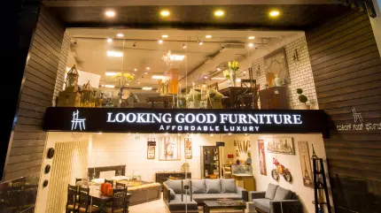 Dickenson road, Bangalore