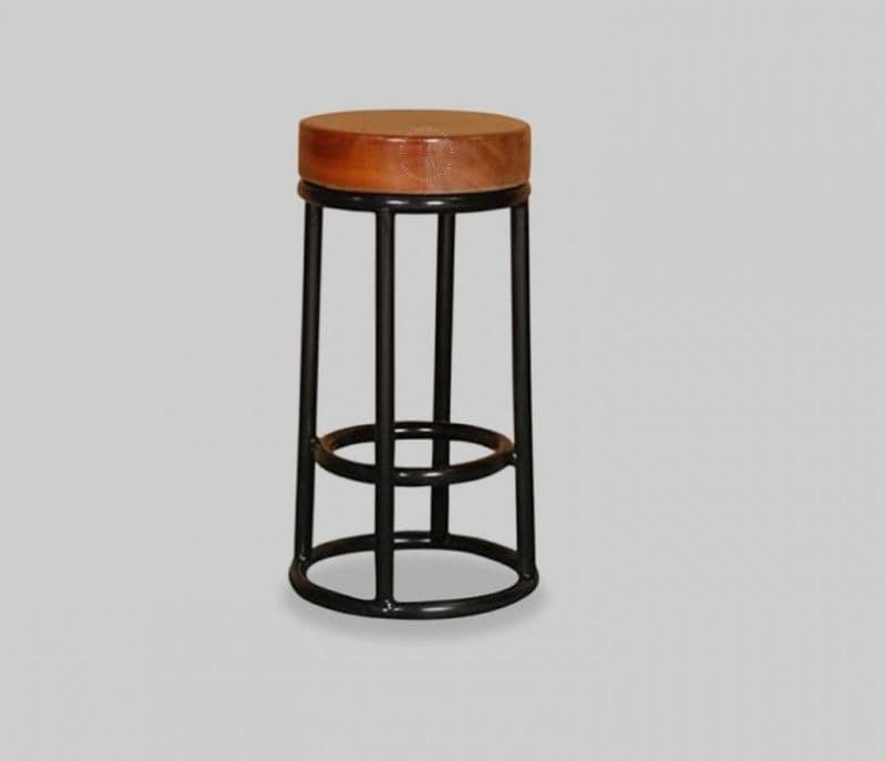 Image 1 for Leanna Bar Stool (Black Finish)