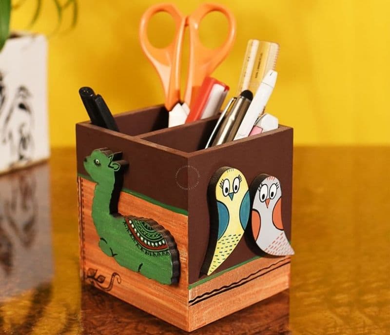 Image 2 for Saige Art Apalca Motif Wooden Handcrafted Pen Stand