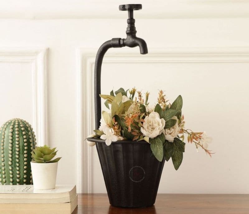 Lola Nal Planter