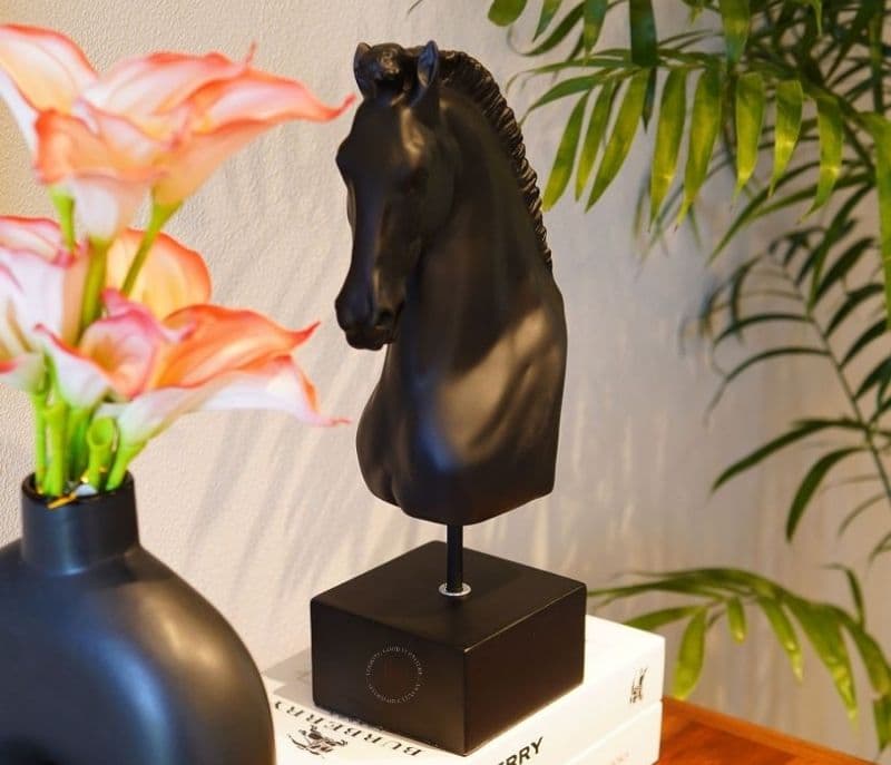 Image 2 for Alicia Horsilla Black Resin Figurine