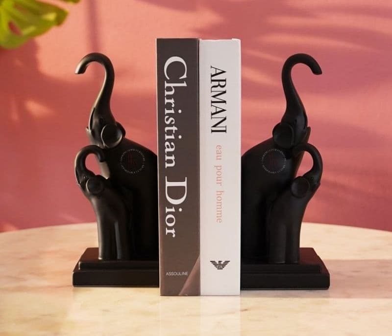 Elowyn Elephant Trunk Book Holder