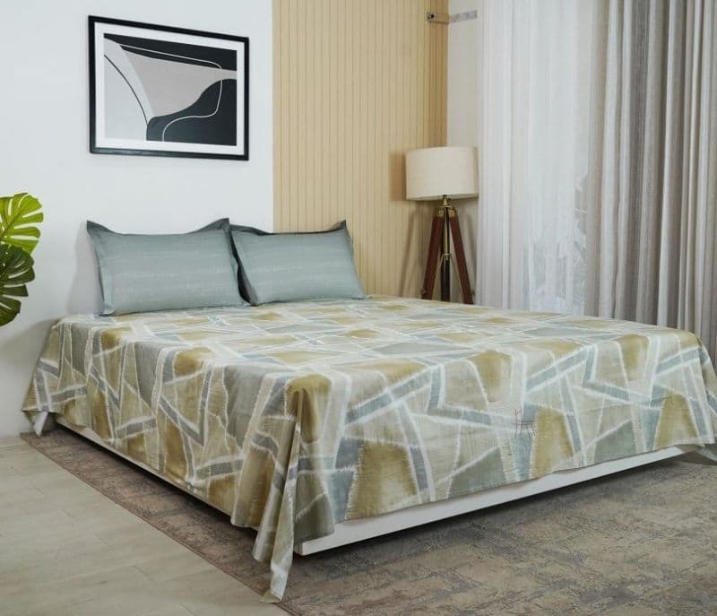 Image 3 for Giselle Cross 144 TC Flat Pure Cotton Double Size Bedsheet With 2 Pillow Covers
