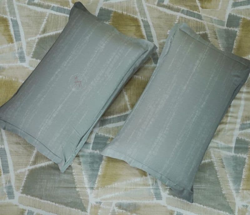 Image 5 for Giselle Cross 144 TC Flat Pure Cotton Double Size Bedsheet With 2 Pillow Covers